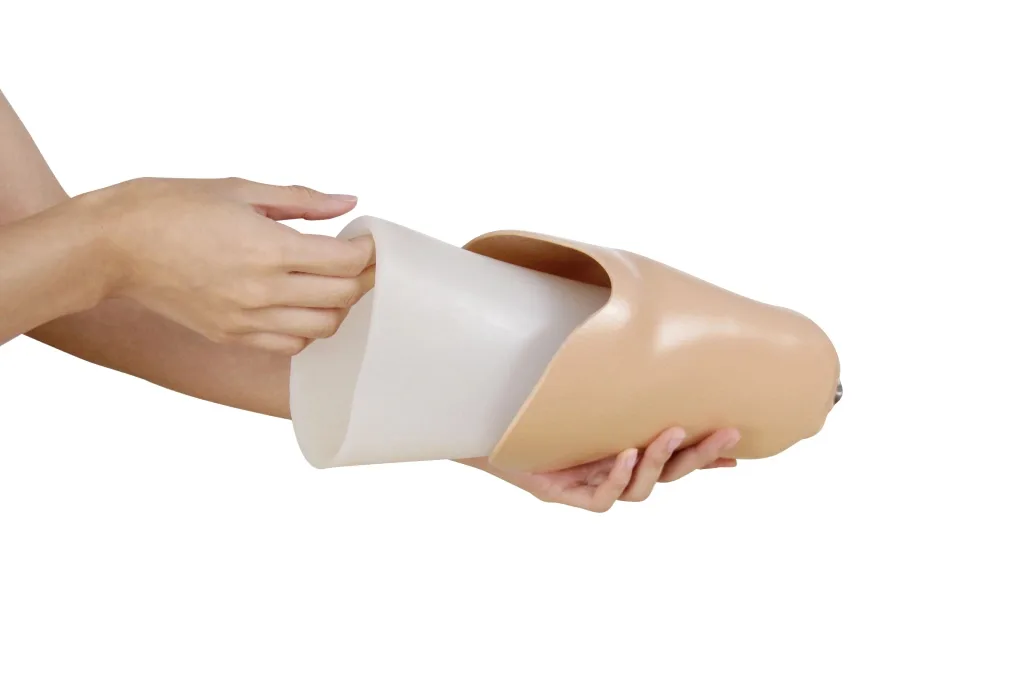 prosthetic leg liners